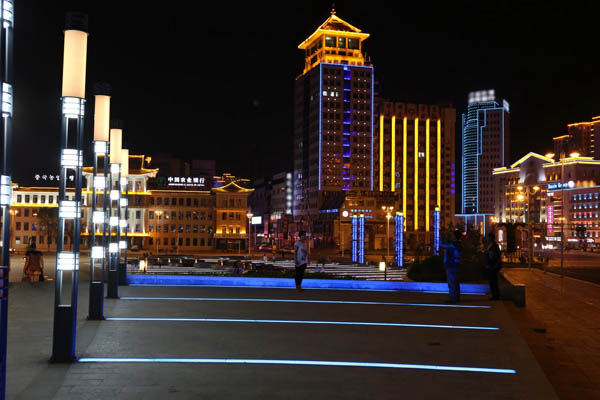 選擇樓宇發(fā)光字時(shí)需要考慮哪些因素？